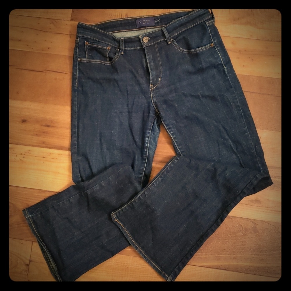 Levi's demi curve classic boot cut stretch Jeans